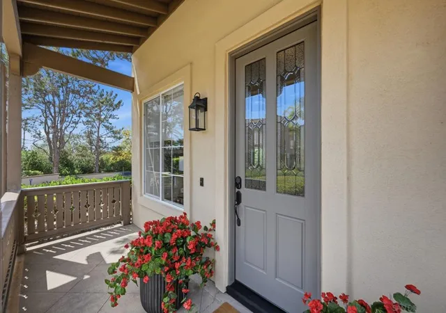Photo 3 of Sale Pending at 7001 Surfbird Cir, Carlsbad, CA 92011 | MLS# 260022310SD | Listing updated on 2026-09-18
