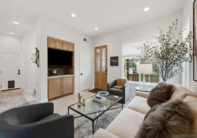 Photo 3 of Sale Pending at 7001 Surfbird Cir, Carlsbad, CA 92011 | MLS# 260022310SD | Listing updated on 2026-09-18