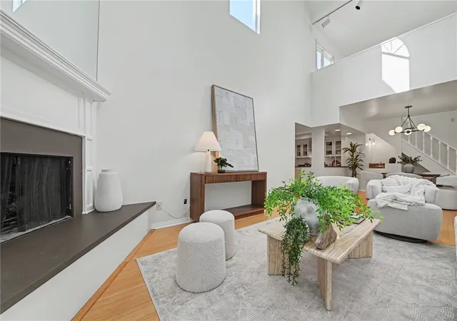 Photo 4 of Condo for sale at 11667 Gorham #304, Los Angeles, CA 90049 | MLS# OC26199396 | Listing updated on 2026-10-27