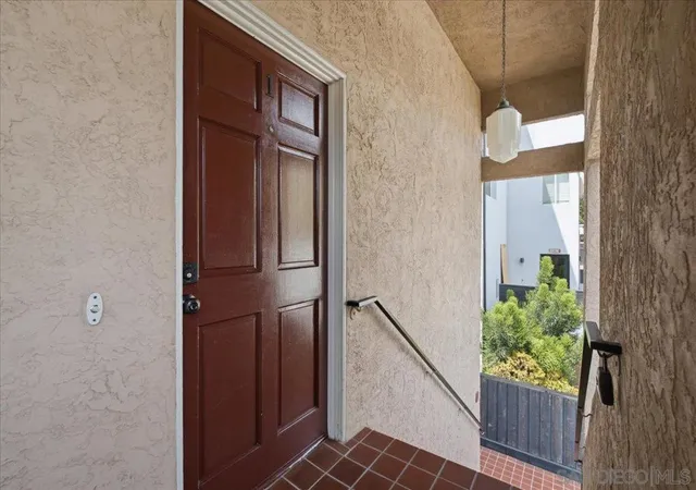 Photo 3 of Townhouse for sale at 1124 Fresno #1, San Diego, CA 92110 | MLS# 260022312SD | Listing updated on 2026-10-09