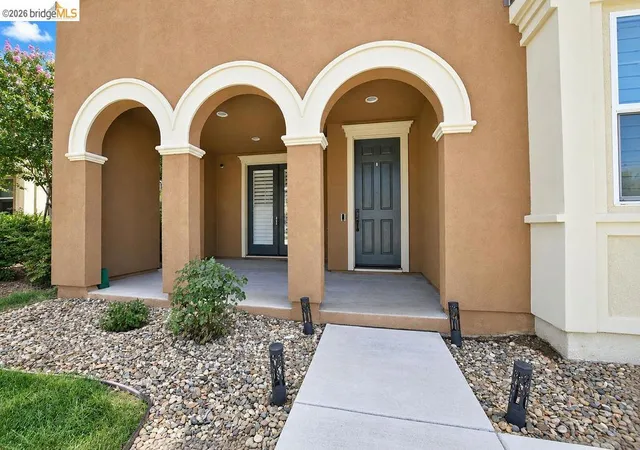 Photo 3 of Sale Pending at 410 Springfield Ct, Brentwood, CA 94513 | MLS# 41147970 | Listing updated on 2026-09-29