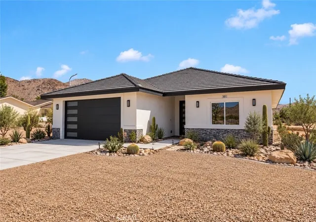 Photo 2 of Single family home for sale at 24911 Via Vista Rd, Apple Valley, CA 92307 | MLS# HD26199213 | Listing updated on 2026-10-07