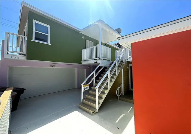 Photo 3 of House for sale at 103 Avenida Aragon, San Clemente, CA 92672 | MLS# PW26199420 | Listing updated on 2026-09-11