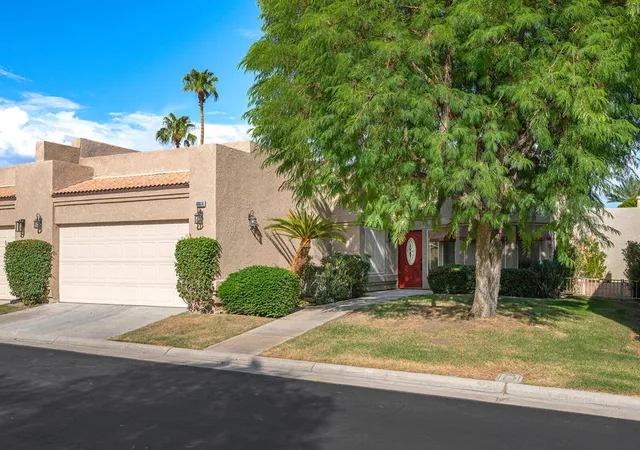 Photo 3 of Single family home for sale at 48614 Calle Esperanza, La Quinta, CA 92253 | MLS# 219152592DA | Listing updated on 2026-09-23