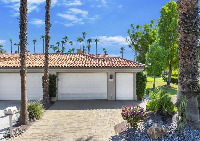 Photo 3 of Condo for sale at 38488 Gazania Cir, Palm Desert, CA 92211 | MLS# 219152595DA | Listing updated on 2026-10-06