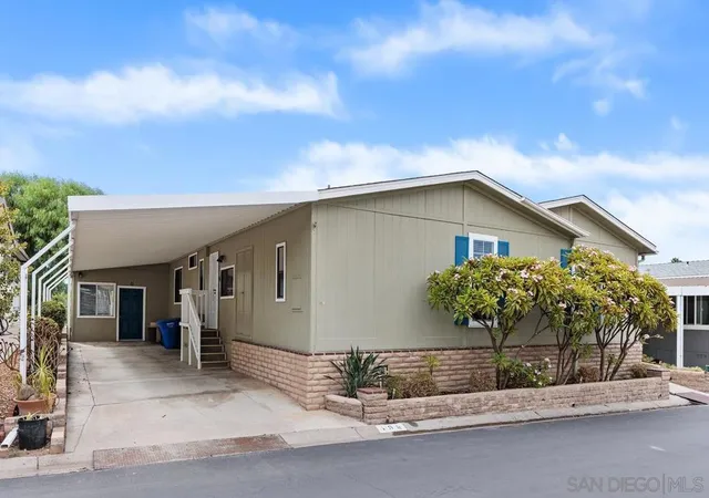 Photo 2 of Manufactured home for sale at 1930 W San Marcos Dr #188, San Marcos, CA 92078 | MLS# 260022331SD | Listing updated on 2026-10-06