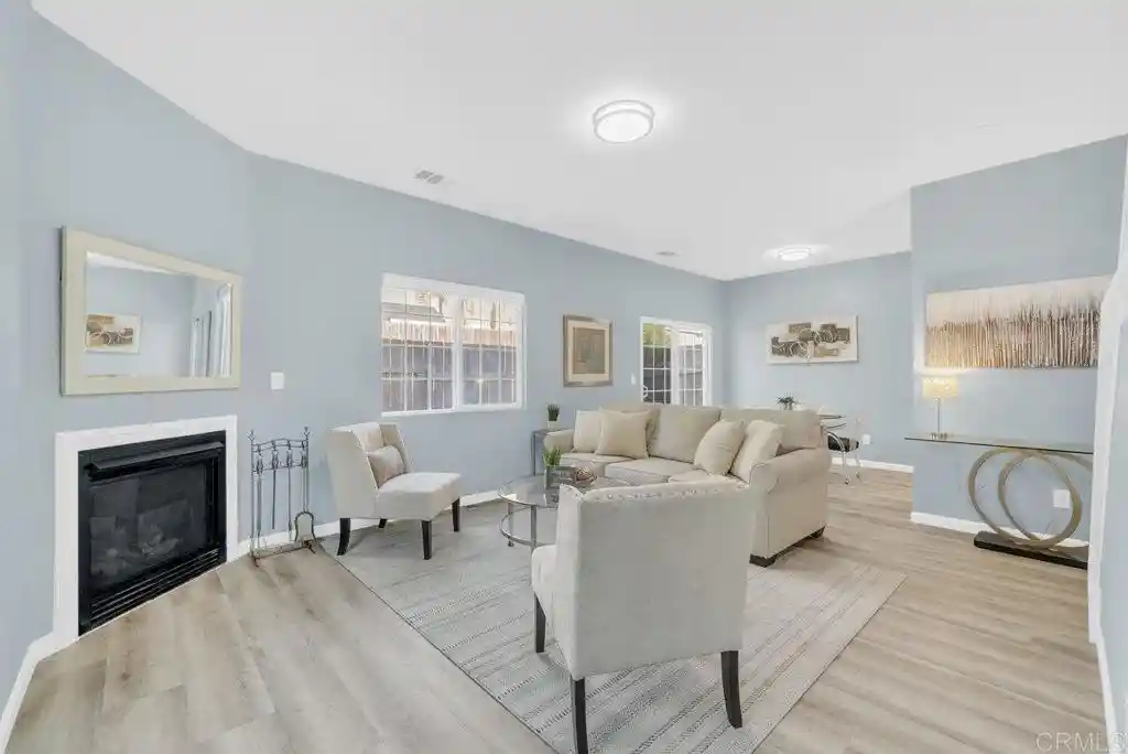 Condo for sale at 467 Calle Elagante, Vista, CA 92083 | MLS# NDP2608549