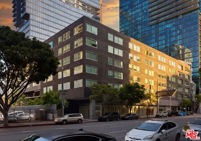 Photo 1 of Condo for sale at 901 S Flower St #513, Los Angeles, CA 90015 | MLS# 26987039 | Listing updated on 2026-10-29