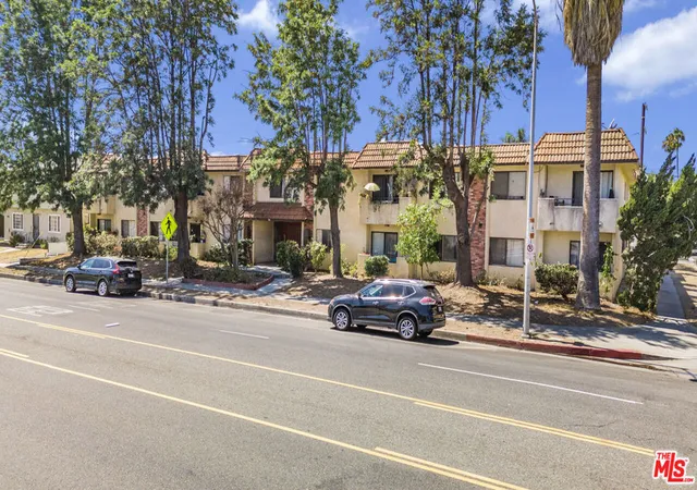 Photo 1 of Sale Pending at 7061 Whitsett Ave, North Hollywood, CA 91605 | MLS# 26987339 | Listing updated on 2026-10-30