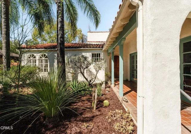 Photo 2 of Sale Pending at 615 S Mentor Ave, Pasadena, CA 91106 | MLS# P1-28804 | Listing updated on 2026-10-03