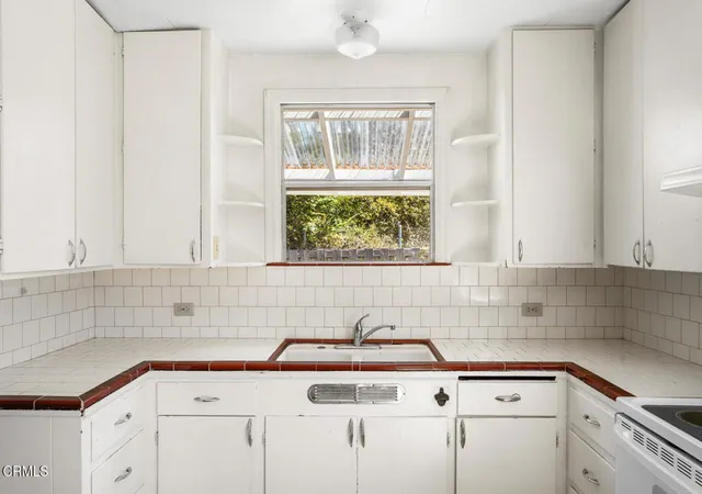 Photo 3 of Single family home for sale at 10425 Blair St, Mendocino, CA 95460 | MLS# C1-11525 | Listing updated on 2026-10-02