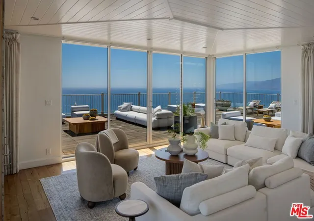 Photo 3 of Condo for sale at 101 California Ave #PH, Santa Monica, CA 90403 | MLS# 26935747 | Listing updated on 2026-09-19