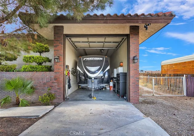 Photo 3 of Single family home for sale at 19924 Cronese, Apple Valley, CA 92308 | MLS# HD26199568 | Listing updated on 2026-09-13