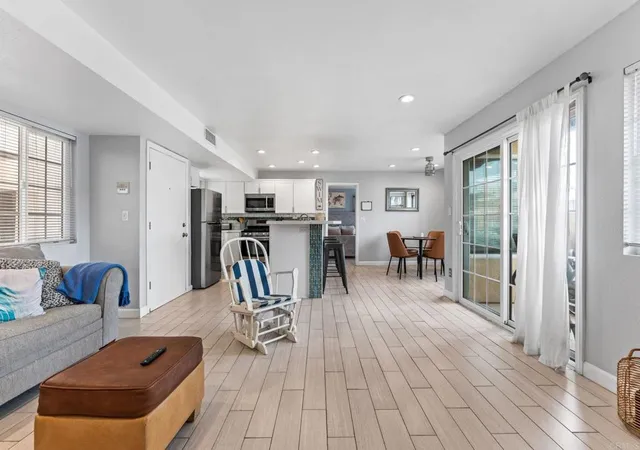 Listing Photo 5 - Condo for sale in building located at 207 Elkwood Ave, Imperial Beach, CA 91932 - Unit #1