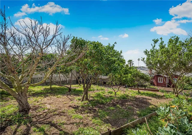 Photo 2 of Single family home for sale at 1411 Prospect Ave, Hermosa Beach, CA 90254 | MLS# PW26198282 | Listing updated on 2026-10-12