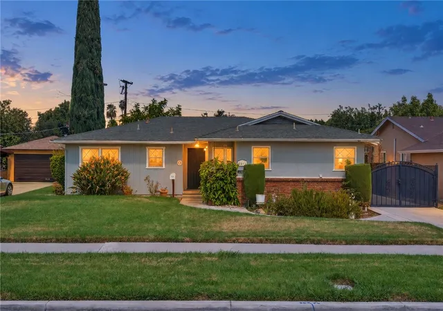 Photo 1 of Sale Pending at 5433 Rochester St, Riverside, CA 92504 | MLS# IV26199374 | Listing updated on 2026-10-06