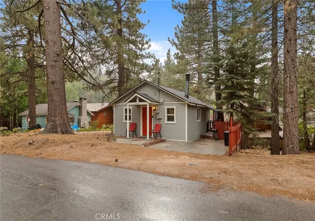 Photo 1 of Single family home for sale at 33401 Bluebird, Green Valley Lake, CA 92341 | MLS# IG26199826 | Listing updated on 2026-10-12