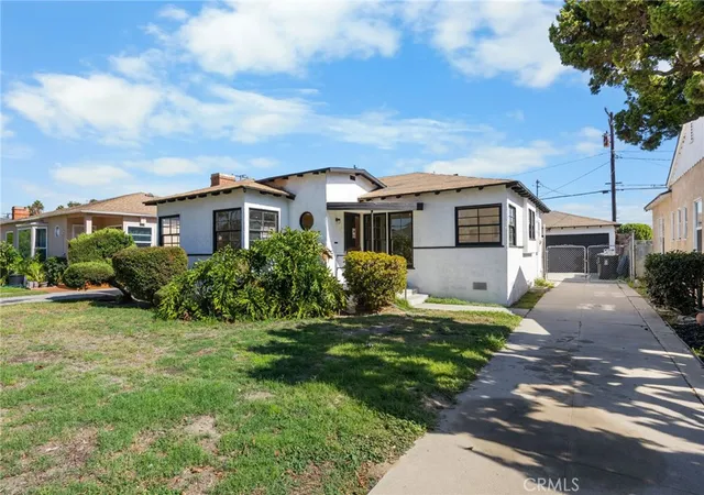 Photo 1 of Single family home for sale at 408 S Poinsettia, Compton, CA 90221 | MLS# PW26197979 | Listing updated on 2026-10-31