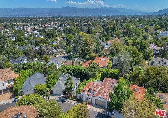 Photo 3 of Single family home for sale at 4134 Murietta Ave, Sherman Oaks, CA 91423 | MLS# 26986403 | Listing updated on 2026-09-29
