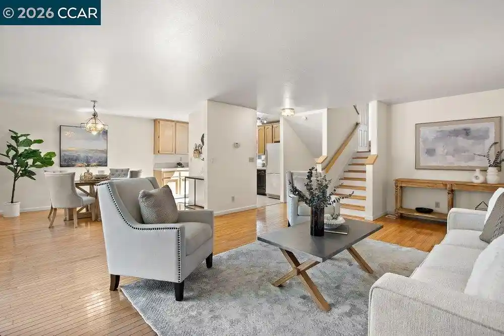 Townhouse for sale at 244 Hillcrest Ct, Pleasant Hill, CA 94523 | MLS# 41148077