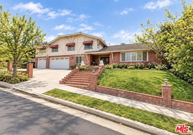 Photo 1 of Mansion for sale at 18124 Green Meadow Dr, Encino, CA 91316 | MLS# 26987449 | Listing updated on 2026-10-28