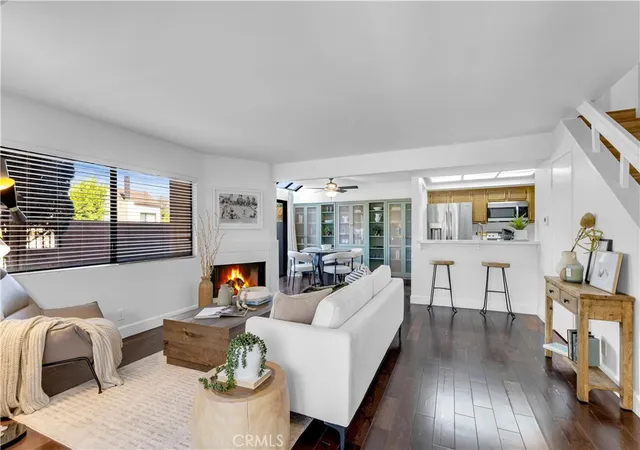 Photo 2 of Townhouse for sale at 25761 Le Parc #23, Lake Forest, CA 92630 | MLS# OC26191922 | Listing updated on 2026-09-28
