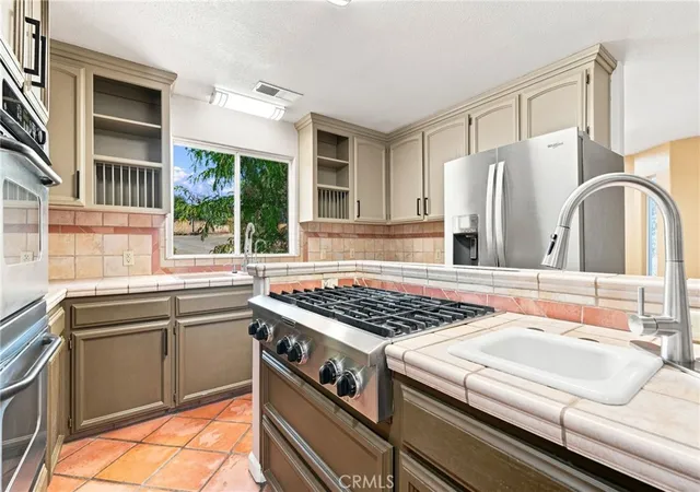 Photo 3 of Sale Pending at 1184 Elwood, Squaw Valley, CA 93675 | MLS# FR26199540 | Listing updated on 2026-10-02