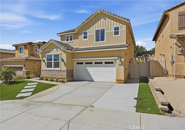 Photo 3 of Single family home for sale at 364 Misaki, Fallbrook, CA 92028 | MLS# SW26199766 | Listing updated on 2026-10-11