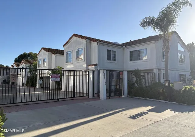 Photo 2 of Townhouse for sale at 18410 Keswick St #5, Reseda, CA 91335 | MLS# 226004367 | Listing updated on 2026-10-01
