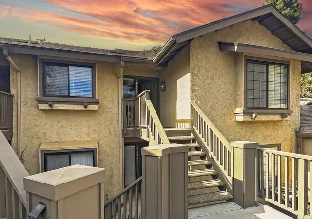 Photo 3 of Condo for sale at 4115 Cyprus Is Ct, Fallbrook, CA 92028 | MLS# NDP2608579 | Listing updated on 2026-09-28