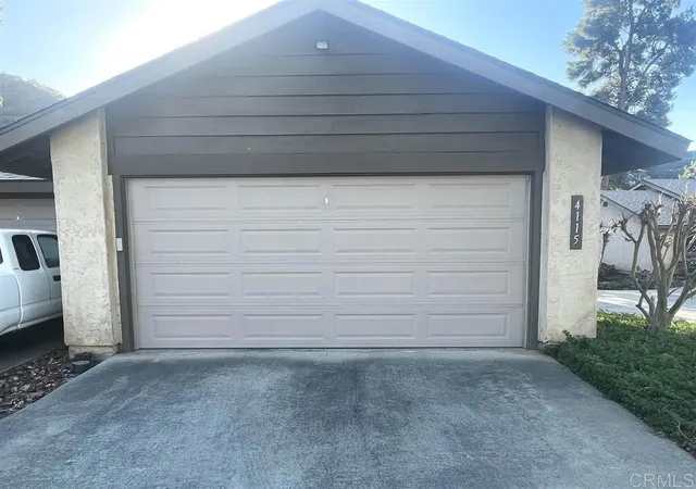 Listing Photo 4 - Condo for sale in building located at 4115 Cyprus Island Ct, Fallbrook, CA 92028
