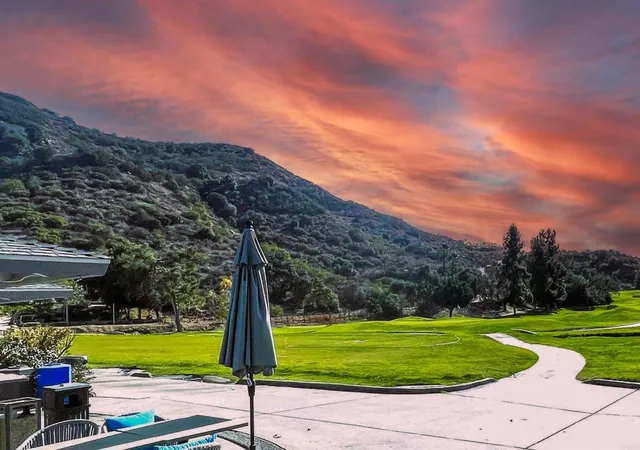 Listing Photo 5 - Condo for sale in building located at 4115 Cyprus Island Ct, Fallbrook, CA 92028