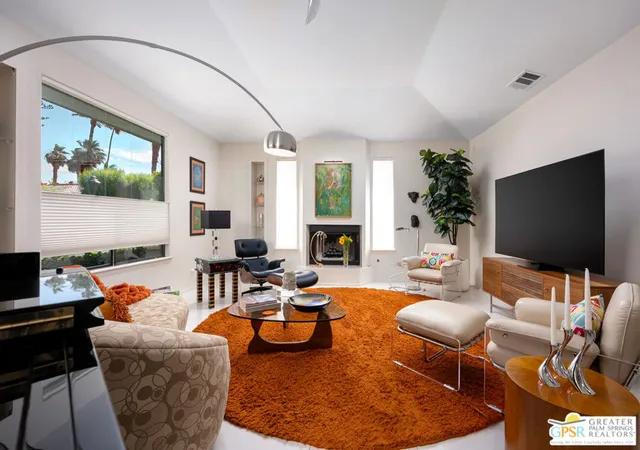 Photo 1 of Single family home for sale at 33 Del Rey, Rancho Mirage, CA 92270 | MLS# 26987597PS | Listing updated on 2026-10-06