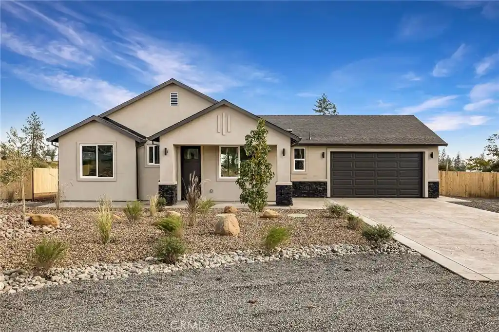 Photo 1 of Single family home for sale at 938 Bille Rd, Paradise, CA 95969 | MLS# PA26200185 | Listing updated on 2026-10-19