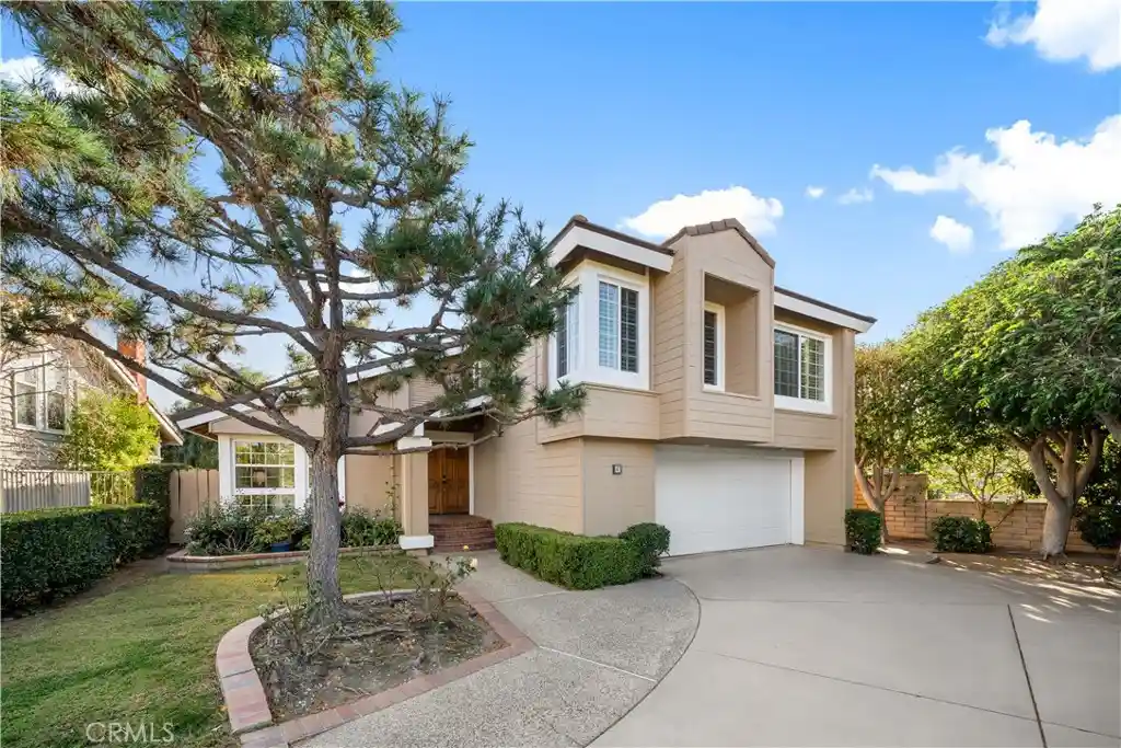 Photo 1 of Single family home for sale at 41 Hermosa, Irvine, CA 92620 | MLS# OC26200225 | Listing updated on 2026-10-29
