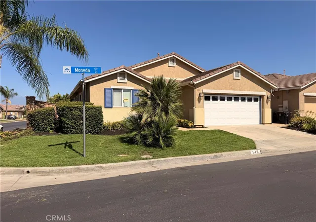 Photo 2 of Sale Pending at 146 Moneda Ct, Hemet, CA 92545 | MLS# IG26197285 | Listing updated on 2026-09-15