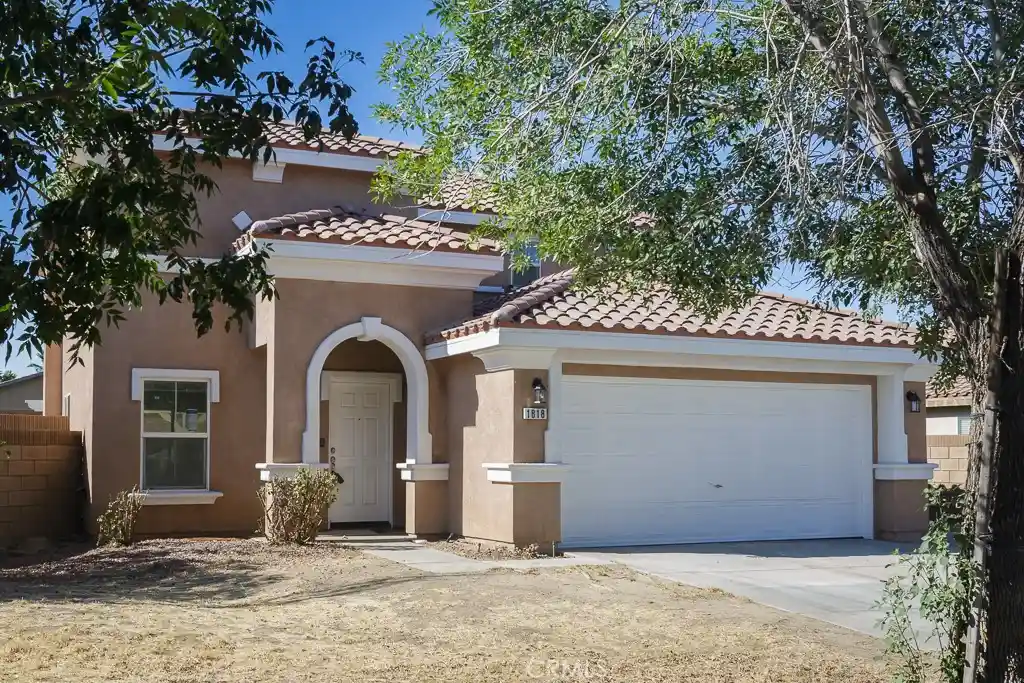 Photo 1 of Sale Pending at 1818 Linda Vista Ave, Lancaster, CA 93535 | MLS# SR26200280 | Listing updated on 2026-10-22