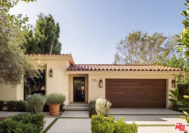 Photo 1 of Single family home for sale at 735 N Orlando Ave, West Hollywood, CA 90069 | MLS# 26987175 | Listing updated on 2026-10-09
