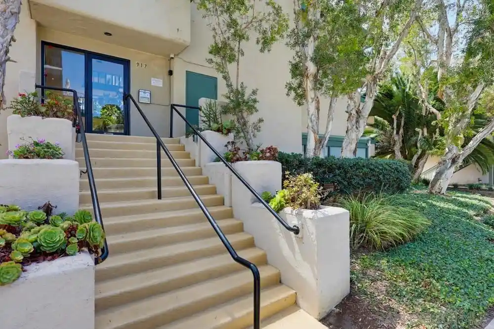 Listing Photo 1 - Condo for sale in 917 Torrance St located at 917 Torrance St, San Diego, CA 92103 - Unit 917 Torrance St