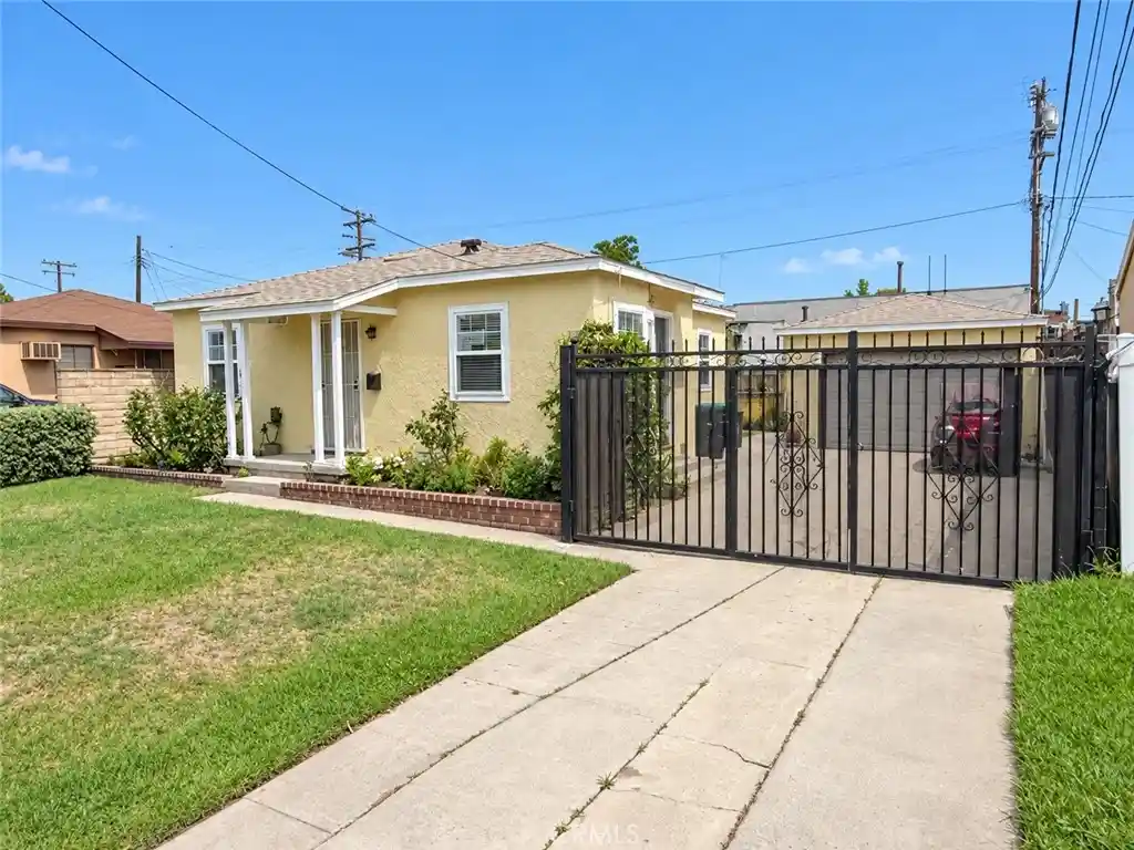 Single family home for sale at 16516 Pimenta Ave, Bellflower, CA 90706 | MLS# PW26199741