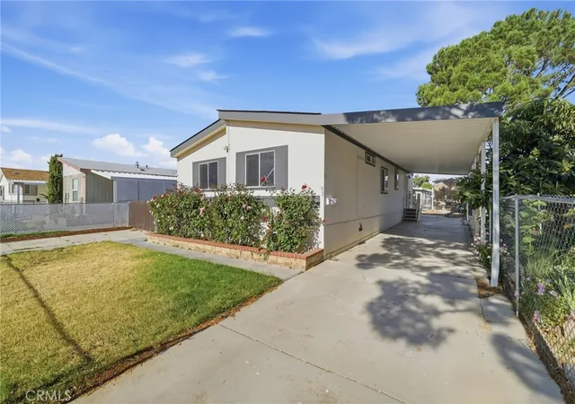Photo 2 of Manufactured home for sale at 45465 25th Street E #93, Lancaster, CA 93535 | MLS# OC26200366 | Listing updated on 2026-10-03