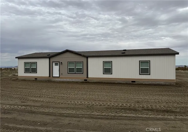 Manufactured home for sale at 12120 Redwood Rd, Pinon Hills, CA 92372 | MLS# SW26200368