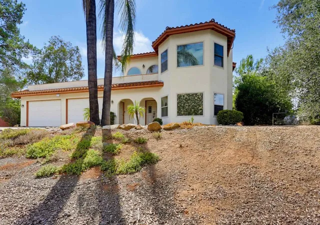 Photo 2 of Single family home for sale at 16819 Daza Dr, Ramona, CA 92065 | MLS# 260022426SD | Listing updated on 2026-10-06
