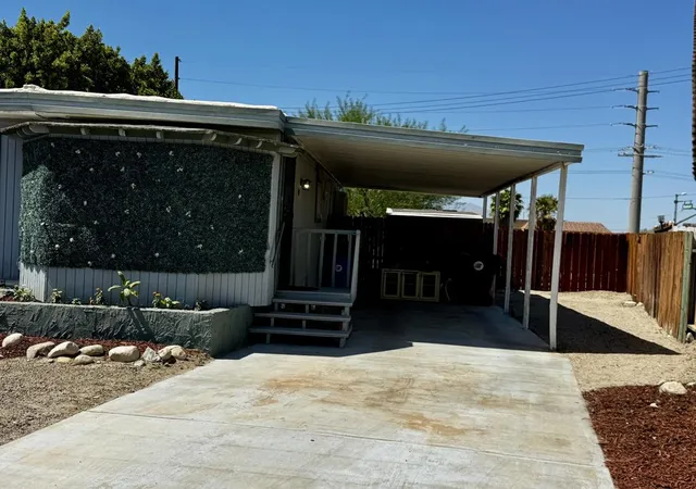 Photo 2 of Manufactured home for sale at 32017 Westchester Dr, Thousand Palms, CA 92276 | MLS# 219152642DA | Listing updated on 2026-10-03