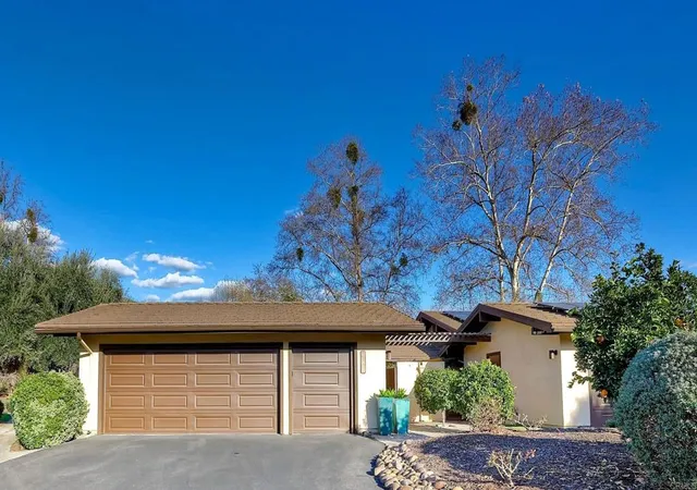 Photo 3 of Sale Pending at 32861 Temet Dr, Pauma Valley, CA 92061 | MLS# NDP2608595 | Listing updated on 2026-10-12