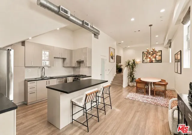 Photo 2 of Condo for sale at 8703 W West Knoll Dr #104, West Hollywood, CA 90069 | MLS# 26987763 | Listing updated on 2026-09-30