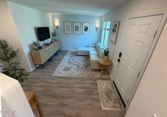 Photo 3 of Townhouse for sale at 519 Coconut Ln, Fillmore, CA 93015 | MLS# 226004377 | Listing updated on 2026-10-02