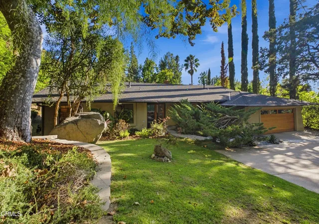 Photo 1 of Single family home for sale at 3616 E Chevy Chase Dr, Glendale, CA 91206 | MLS# P1-28818 | Listing updated on 2026-10-11