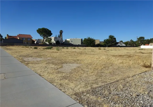 Photo 4 of Land for sale at 15 15th, Lancaster, CA 93535 | MLS# SR26200482 | Listing updated on 2026-09-29