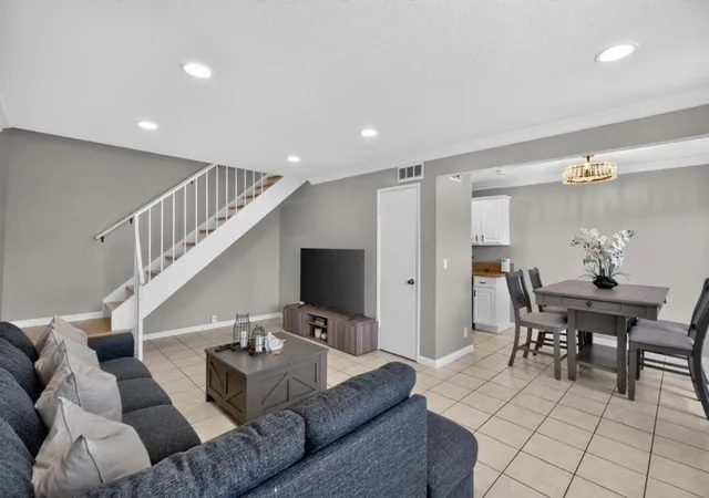 Listing Photo 3 - Condo for sale in building located at 378 San Miguel Ct, Milpitas, CA 95035 - Unit #2